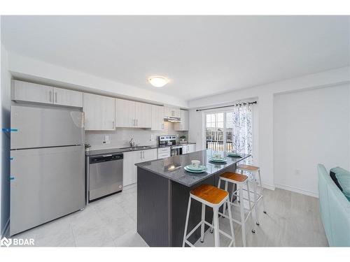 42 Hay Lane, Barrie, ON - Indoor Photo Showing Kitchen With Double Sink