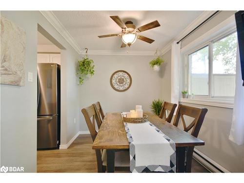 8-30 Loggers Run, Barrie, ON - Indoor Photo Showing Dining Room