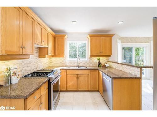 15 Fawn Crescent, Barrie, ON - Indoor Photo Showing Kitchen With Double Sink