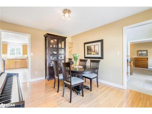 15 Fawn Crescent, Barrie, ON - Indoor Photo Showing Dining Room