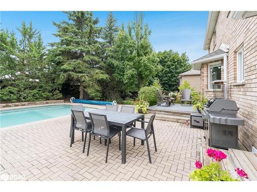 15 Fawn Crescent, Barrie, ON - Outdoor With In Ground Pool With Deck Patio Veranda