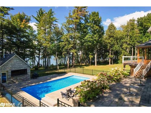 1220 Shoreview Drive, Innisfil, ON - Outdoor With In Ground Pool With Backyard