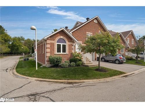 21-358 Little Avenue, Barrie, ON - Outdoor With Facade