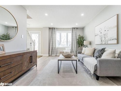 48 Canary Reed Court, Barrie, ON - Indoor Photo Showing Living Room