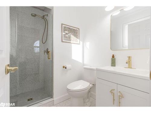 48 Canary Reed Court, Barrie, ON - Indoor Photo Showing Bathroom