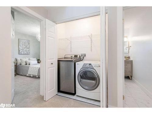 48 Canary Reed Court, Barrie, ON - Indoor Photo Showing Laundry Room