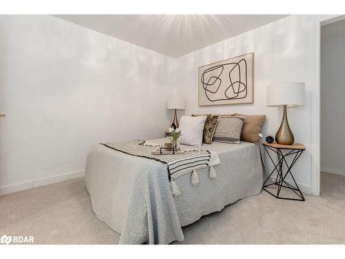 48 Canary Reed Court, Barrie, ON - Indoor Photo Showing Bedroom