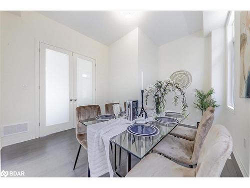 255 Port Darlington Road, Bowmanville, ON - Indoor Photo Showing Dining Room