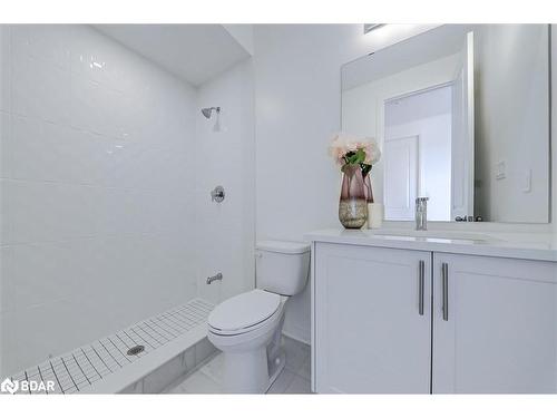 255 Port Darlington Road, Bowmanville, ON - Indoor Photo Showing Bathroom