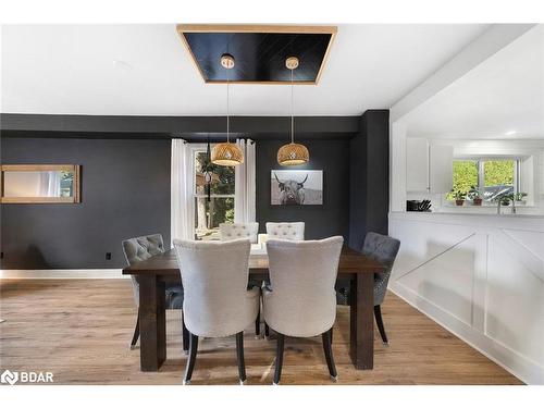 205 Fox Street, Penetanguishene, ON - Indoor Photo Showing Dining Room