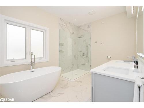 14 Glenn Howard Court, Tiny, ON - Indoor Photo Showing Bathroom