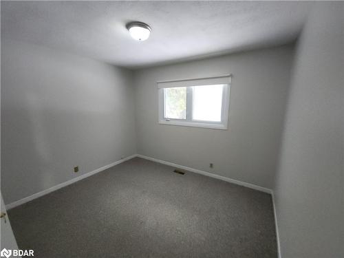 1023 Carson Road, Springwater, ON - Indoor Photo Showing Other Room