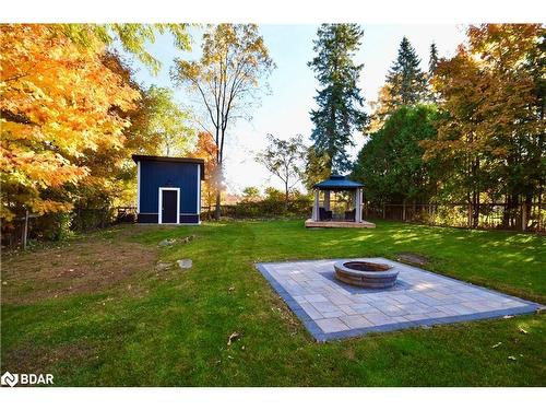 3429 Penetanguishene Road, Oro-Medonte, ON - Outdoor With Backyard