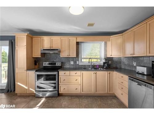 1866 Old Second Road N, Springwater, ON - Indoor Photo Showing Kitchen With Double Sink