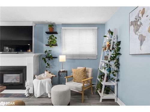 39 Corbett Drive, Barrie, ON - Indoor Photo Showing Living Room With Fireplace