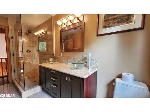 4372 Conners Bay Lane, Coldwater, ON - Indoor Photo Showing Bathroom