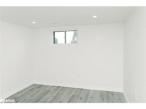 673 Knox Avenue, Hamilton, ON - Indoor Photo Showing Other Room