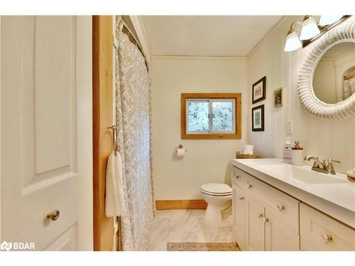 1001 Evergreen Cr Court, Gravenhurst, ON - Indoor Photo Showing Bathroom