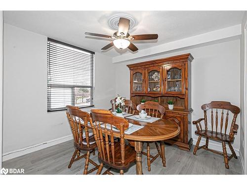 314-10 Edgecliff Golfway, North York, ON - Indoor Photo Showing Dining Room