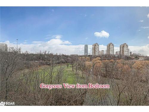 314-10 Edgecliff Golfway, North York, ON - Outdoor With View