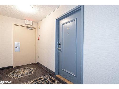 314-10 Edgecliff Golfway, North York, ON - Indoor Photo Showing Other Room