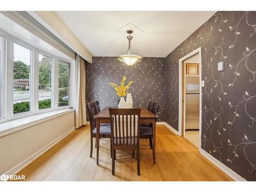 300 Duckworth Street, Barrie, ON - Indoor Photo Showing Dining Room