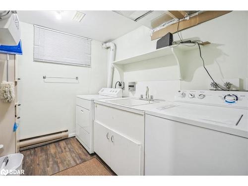 300 Duckworth Street, Barrie, ON - Indoor Photo Showing Laundry Room