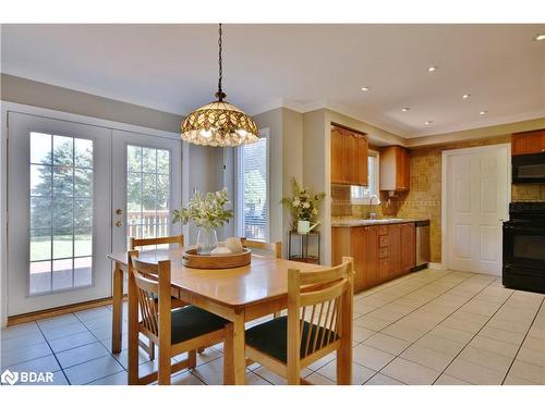 2094 Fennell Dr, Innisfil, ON - Indoor Photo Showing Dining Room