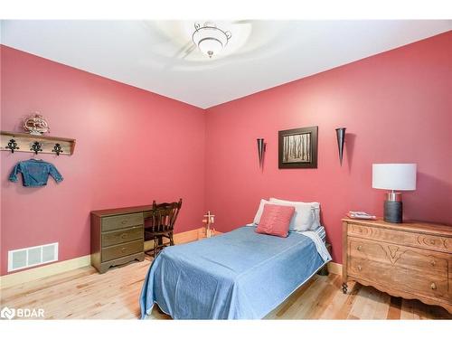 697 Lafontaine Road E, Tiny, ON - Indoor Photo Showing Bedroom