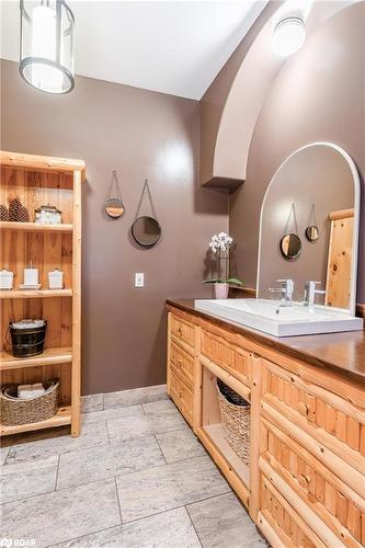 697 Lafontaine Road E, Tiny, ON - Indoor Photo Showing Bathroom