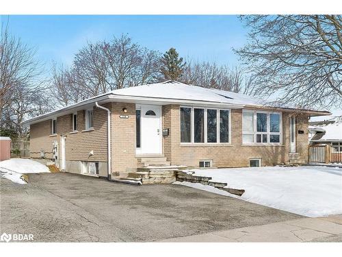 22A Bernick Drive, Barrie, ON - Outdoor