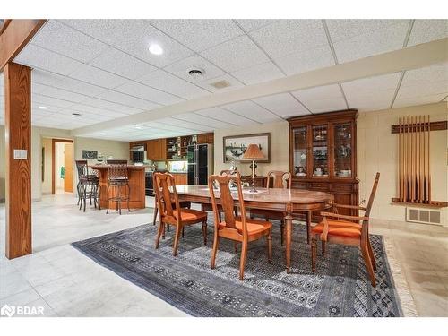 1630 Pelham Street, Fonthill, ON - Indoor Photo Showing Dining Room