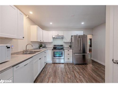 377 Fitton Street, Midland, ON - Indoor Photo Showing Kitchen With Double Sink