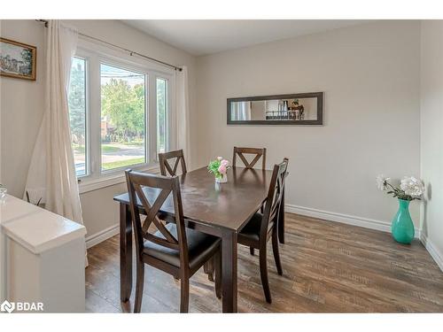 377 Fitton Street, Midland, ON - Indoor Photo Showing Dining Room