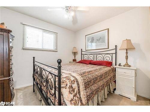 3194 Shoreview Drive, Washago, ON - Indoor Photo Showing Bedroom