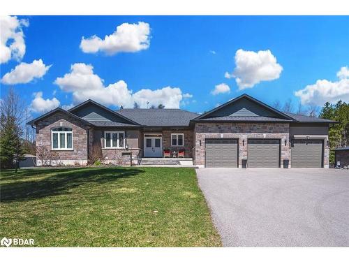 27 Houben Crescent, Oro-Medonte, ON - Outdoor With Deck Patio Veranda With Facade