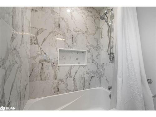 125 Alicewood Court, Etobicoke, ON - Indoor Photo Showing Bathroom