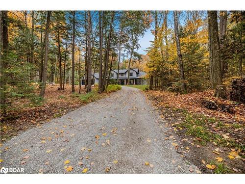 1025 Davis Drive, Gravenhurst, ON - Outdoor