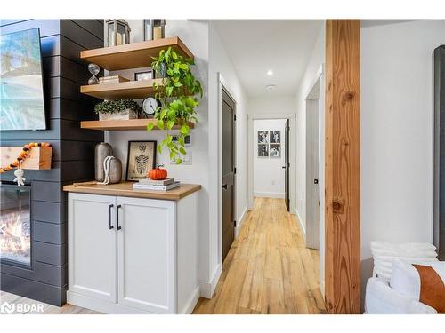 1025 Davis Drive, Gravenhurst, ON - Indoor Photo Showing Other Room