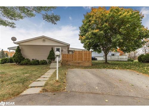 38 Main Street, Innisfil, ON - Outdoor