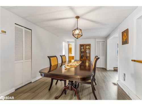 38 Main Street, Innisfil, ON - Indoor Photo Showing Dining Room