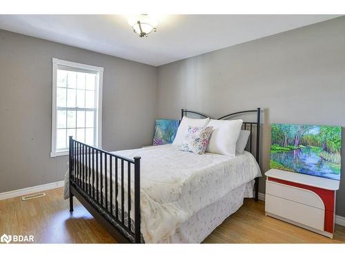 69 Turtle Path, Brechin, ON - Indoor Photo Showing Bedroom