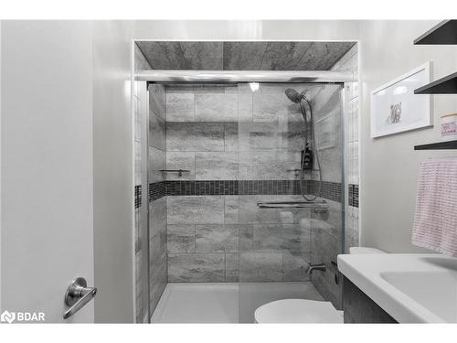 70 Huronwoods Drive, Oro-Medonte, ON - Indoor Photo Showing Bathroom