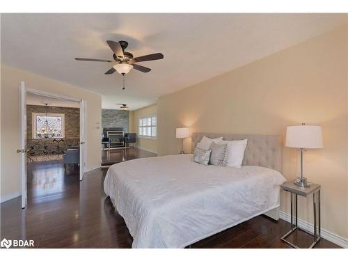 2857 Termini Terrace, Mississauga, ON - Indoor Photo Showing Bedroom