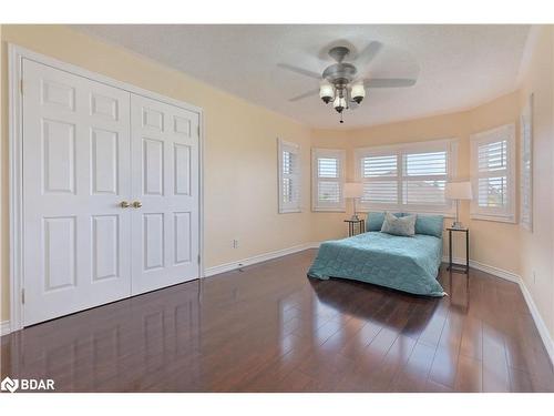 2857 Termini Terrace, Mississauga, ON - Indoor Photo Showing Bedroom