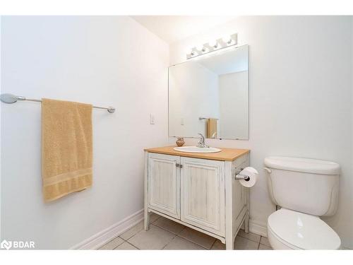 18 Red Oak Crescent, Oro-Medonte, ON - Indoor Photo Showing Bathroom