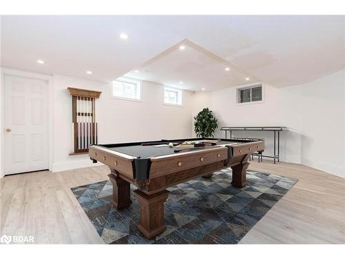 18 Red Oak Crescent, Oro-Medonte, ON - Indoor Photo Showing Other Room