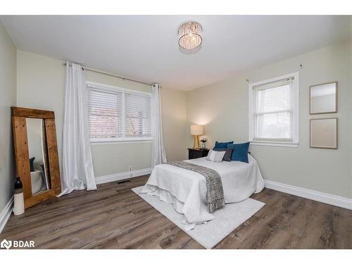 26 George Street, Orillia, ON - Indoor Photo Showing Bedroom