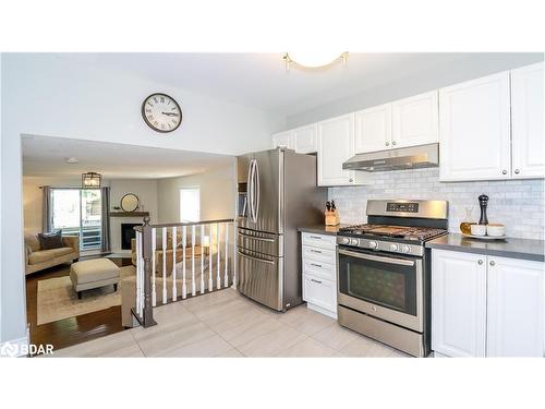 99 Churchland Drive, Barrie, ON - Indoor Photo Showing Kitchen With Stainless Steel Kitchen