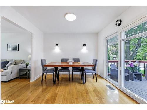 650 Jennifer Crescent, Burlington, ON - Indoor Photo Showing Dining Room